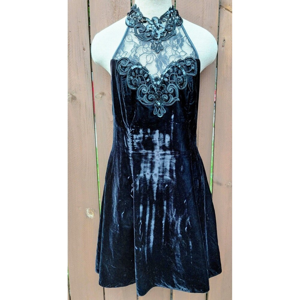 Scott McClintock Petite Black Velvet w/ Lace And Sequins Cocktail Dress Size 10
